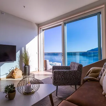 Mjossuite With Lovely View * Ringsaker